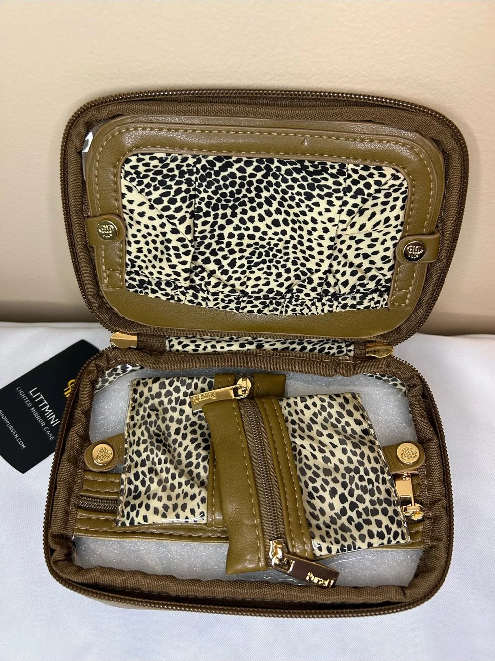 Light up Mirror Cosmetic Bag
